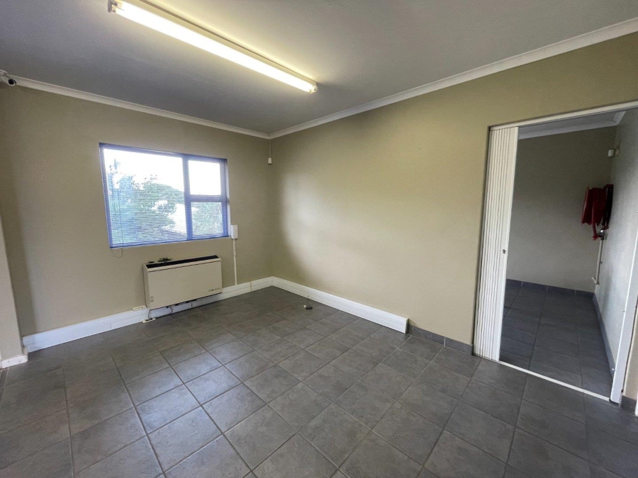 To Let commercial Property for Rent in Berea Eastern Cape